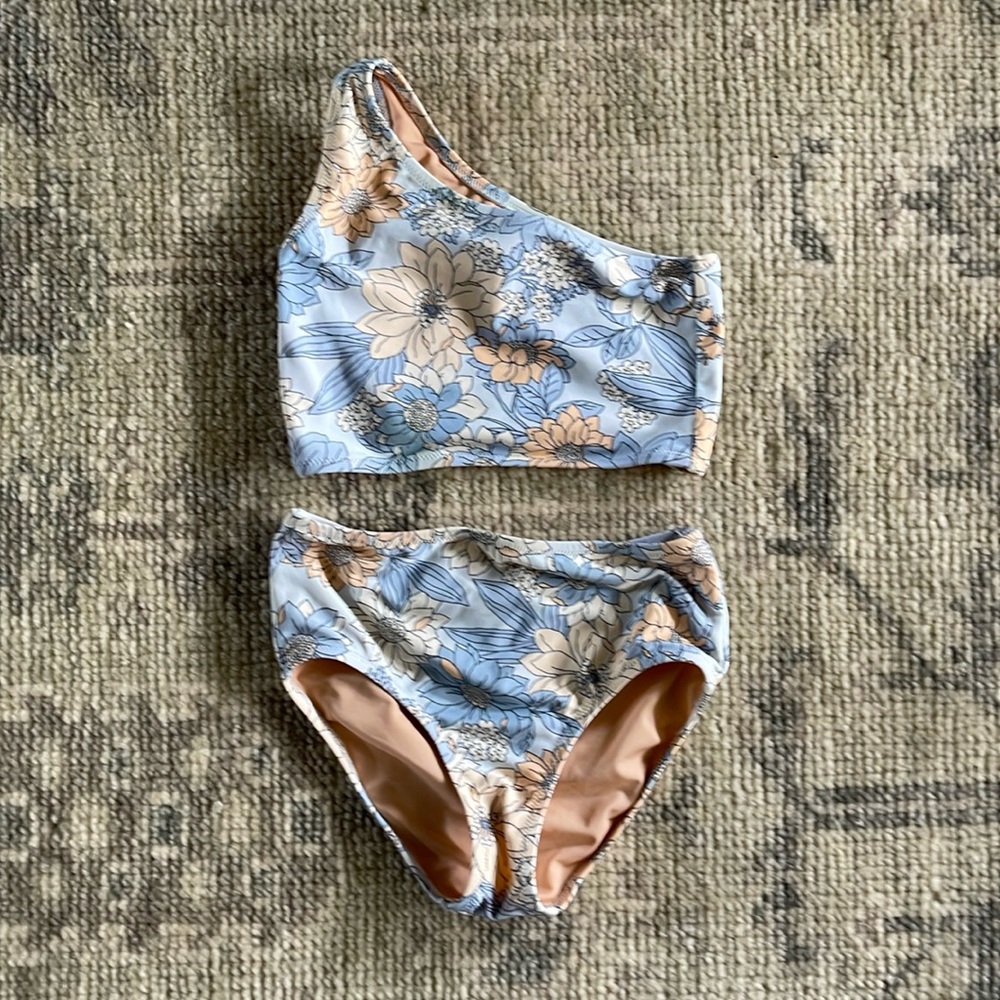 Crewcuts girls two piece swimsuit 6/7
